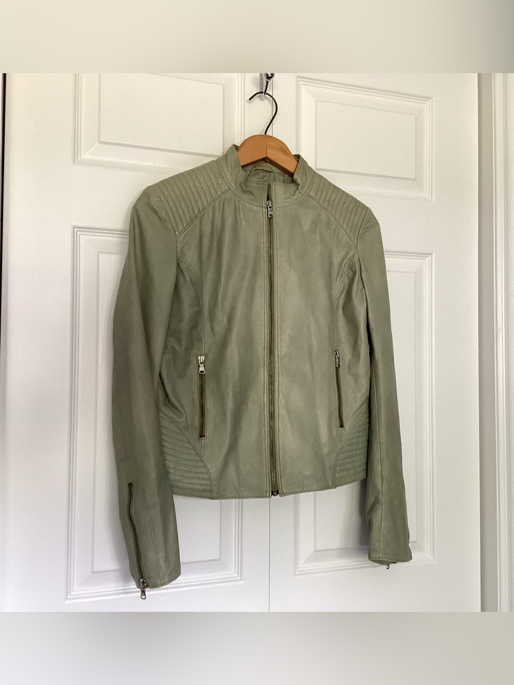 Bod & Christensen 100% leather jacket.